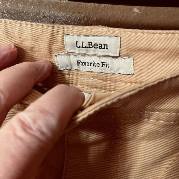 L.L.Bean favorite fit size 14 in mustard color. - Picture 4 of 5